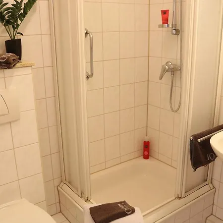 Am Brandungsbad App 1 1 Inkl Wlan * 格洛米茨